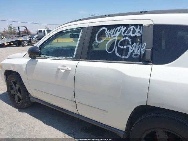 45869970 :رقم المزاد ، 1J4NT4FB6AD601916 vin ، 2010 Jeep Compass Sport مزاد بيع