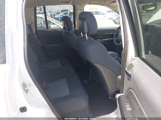 45869970 :رقم المزاد ، 1J4NT4FB6AD601916 vin ، 2010 Jeep Compass Sport مزاد بيع