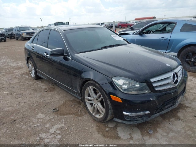 Auction sale of the 2013 Mercedes-benz C 250 Sport, vin: WDDGF4HB5DR269869, lot number: 45869977