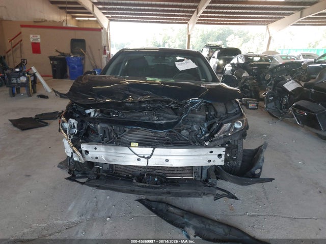 Продаж на аукціоні авто 2018 Toyota Camry Le, vin: 4T1B11HK8JU667132, номер лоту: 45869997