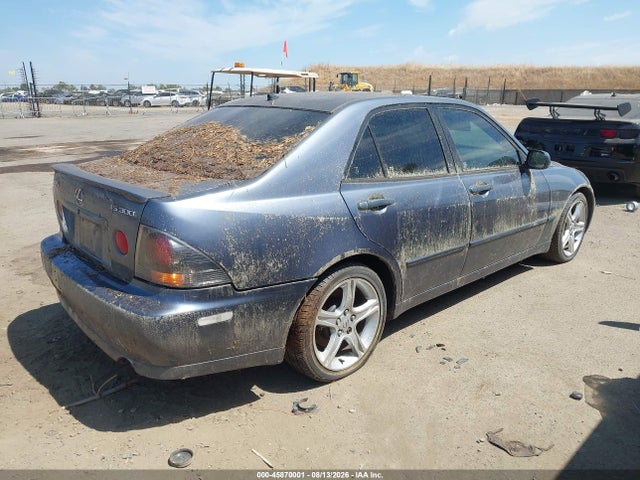 2005 Lexus Is 300 მანქანა იყიდება აუქციონზე, vin: JTHBD192450100826, აუქციონის ნომერი: 45870001