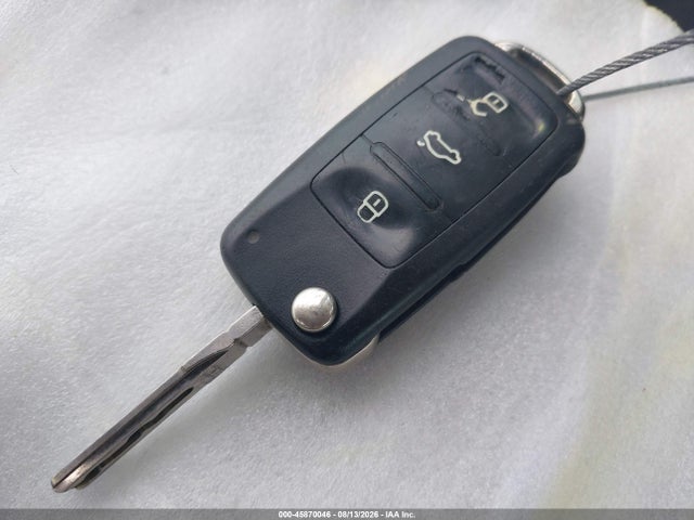 Продаж на аукціоні авто 2012 Volkswagen Beetle 2.5l, vin: 3VWJP7AT3CM638405, номер лоту: 45870046