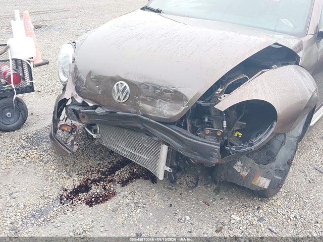 Продаж на аукціоні авто 2012 Volkswagen Beetle 2.5l, vin: 3VWJP7AT3CM638405, номер лоту: 45870046