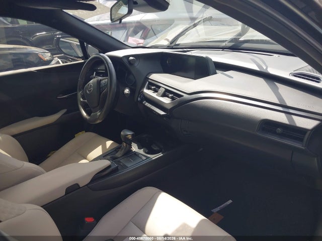 Lexus UX 250H 2022 JTHX9JBH0N2055622 Image 5