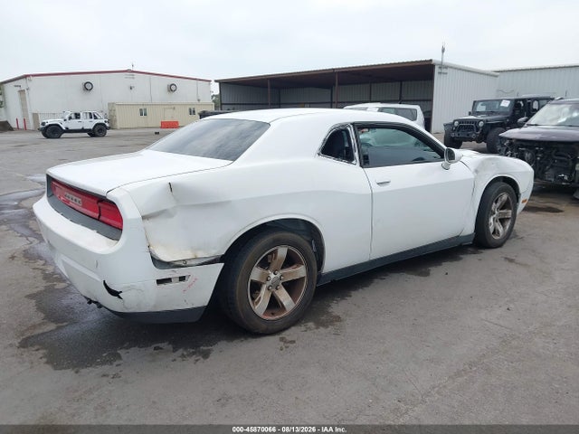 Продажа на аукционе авто 2014 Dodge Challenger Sxt, vin: 2C3CDYAG1EH294575, номер лота: 45870066