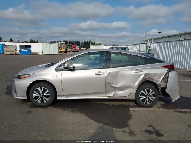 Toyota Prius Prime Plus 2017 JTDKARFP9H3012639 Image 14