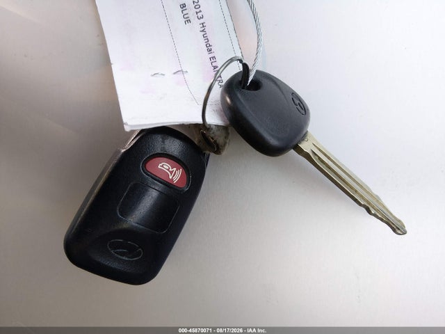 Продаж на аукціоні авто 2013 Hyundai Elantra Gls, vin: KMHDH4AE6DU684719, номер лоту: 45870071