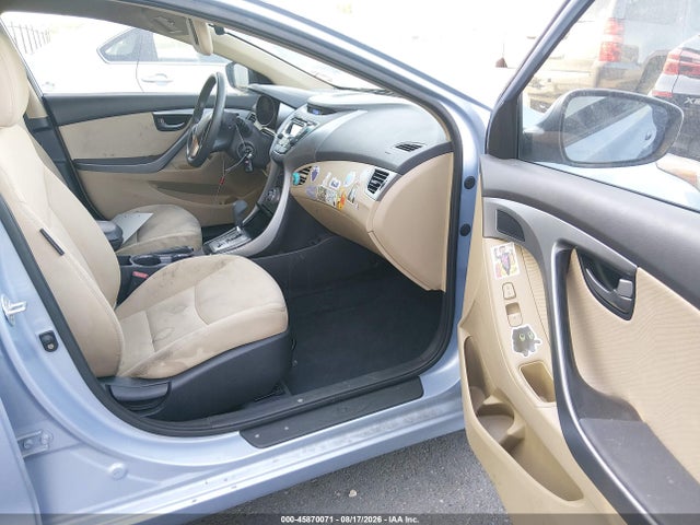 Продаж на аукціоні авто 2013 Hyundai Elantra Gls, vin: KMHDH4AE6DU684719, номер лоту: 45870071