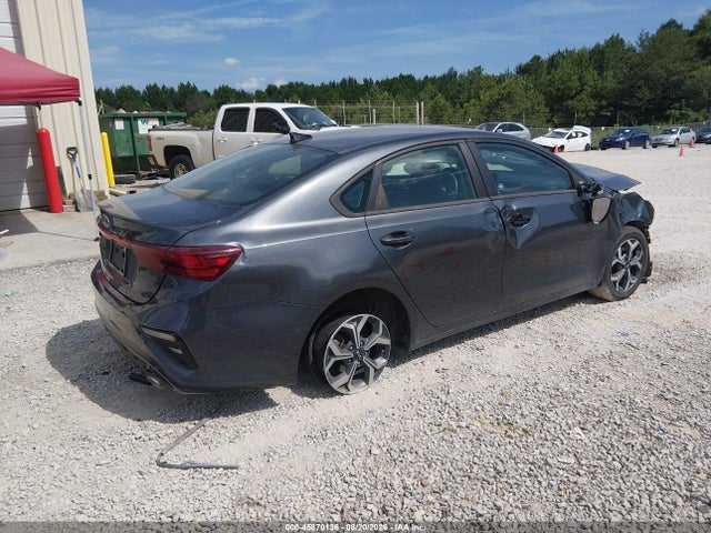 Продажа на аукционе авто 2021 Kia Forte Lxs, vin: 3KPF24AD0ME339867, номер лота: 45870136