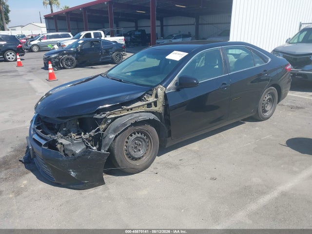 Toyota CAMRY LE 2017 4T1BF1FK6HU327041 Image 2