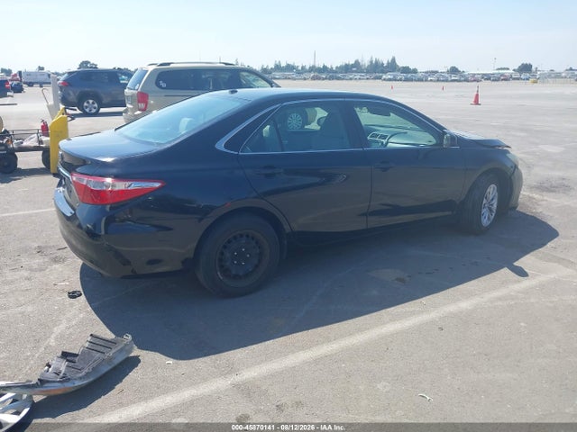 Toyota CAMRY LE 2017 4T1BF1FK6HU327041 Image 4