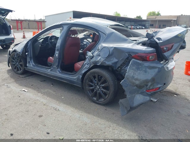 Mazda Mazda3 2.5 S Carbon Edition 2025 JM1BPBCM1S1767254 Image 3