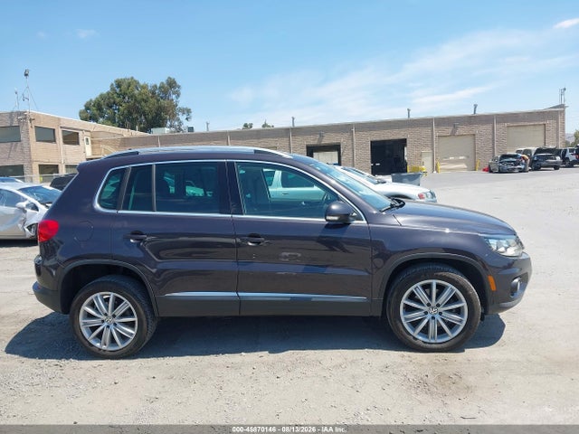 Продажа на аукционе авто 2016 Volkswagen Tiguan Se, vin: WVGAV7AX6GW521219, номер лота: 45870146