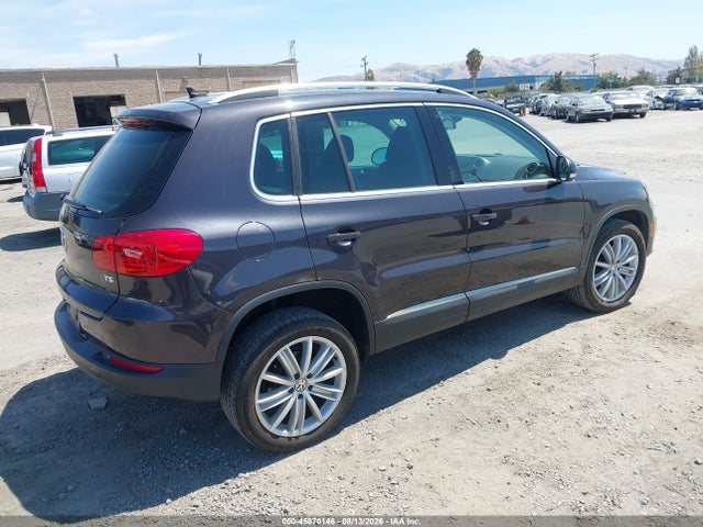 Продажа на аукционе авто 2016 Volkswagen Tiguan Se, vin: WVGAV7AX6GW521219, номер лота: 45870146