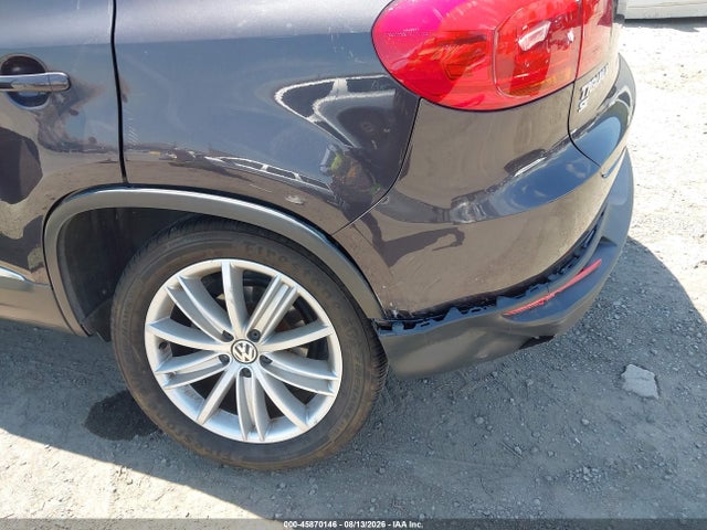 Продажа на аукционе авто 2016 Volkswagen Tiguan Se, vin: WVGAV7AX6GW521219, номер лота: 45870146