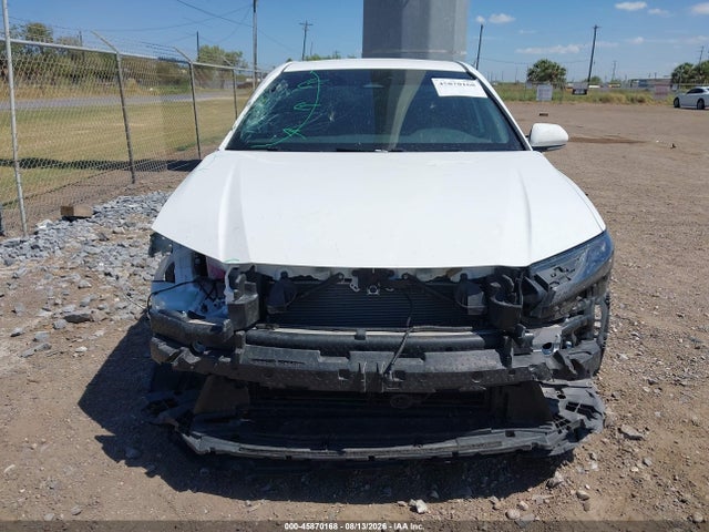 Продаж на аукціоні авто 2026 Toyota Camry Le, vin: 4T1DAACK8TU676190, номер лоту: 45870168