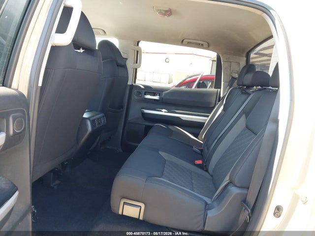 5TFEY5F18HX226009 Toyota Tundra Sr5 5.7l V8