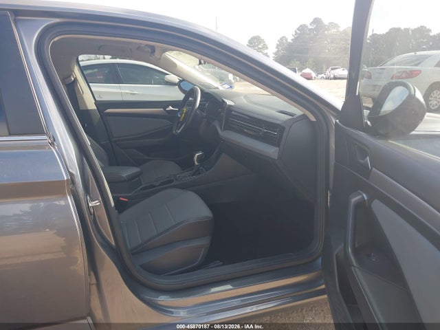 Продажа на аукционе авто 2025 Volkswagen Jetta 1.5t Se, vin: 3VW7X7BU8SM013840, номер лота: 45870187