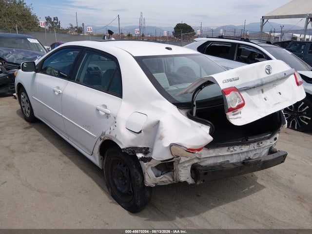 2011 Toyota Corolla Le მანქანა იყიდება აუქციონზე, vin: 2T1BU4EE8BC690615, აუქციონის ნომერი: 45870204