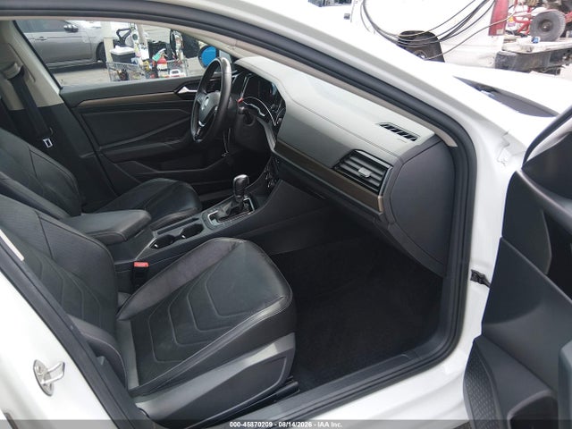 3VWG57BU7KM230141 Volkswagen Jetta 1.4t Sel Premium