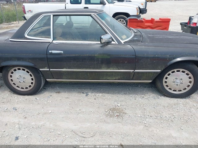 1985 Mercedes-benz 380 Sl მანქანა იყიდება აუქციონზე, vin: WDBBA45C9FA022144, აუქციონის ნომერი: 45870257