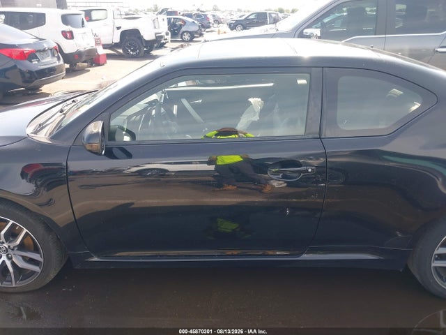 Scion TC 2016 JTKJF5C77GJ018047 Image 14