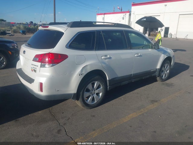 45870326 :رقم المزاد ، 4S4BRBCC0B3397092 vin ، 2011 Subaru Outback 2.5i Premium مزاد بيع