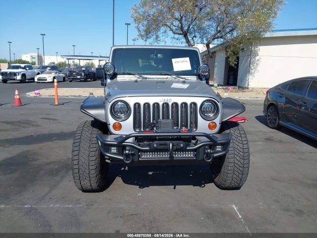 45870358 :رقم المزاد ، 1C4HJWEG2DL648338 vin ، 2013 Jeep Wrangler Unlimited Sahara مزاد بيع