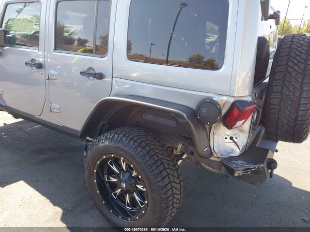 45870358 :رقم المزاد ، 1C4HJWEG2DL648338 vin ، 2013 Jeep Wrangler Unlimited Sahara مزاد بيع