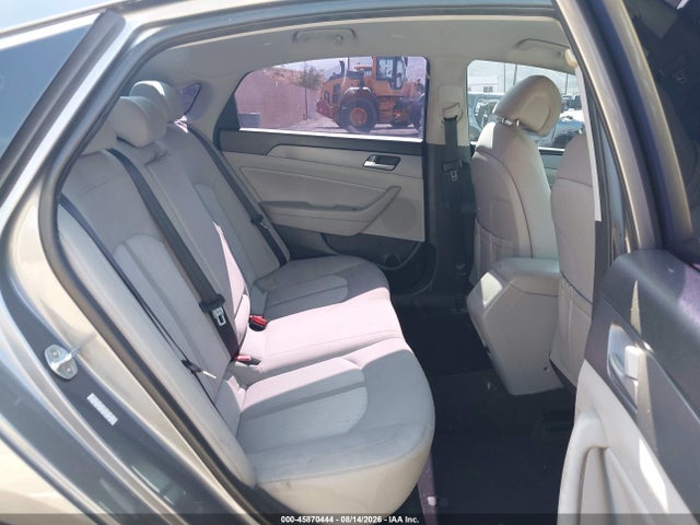 Aukcja sprzedaży 2017 Hyundai Sonata Hybrid Se, vin: KMHE24L37HA065085, numer aukcji: 45870444