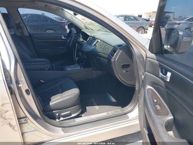 45870446 :رقم المزاد ، KMHGC4DD2DU240378 vin ، 2013 Hyundai Genesis 3.8 مزاد بيع