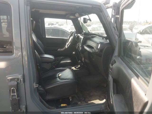 1C4BJWFG0EL119167 Jeep Wrangler Unlimited Rubicon