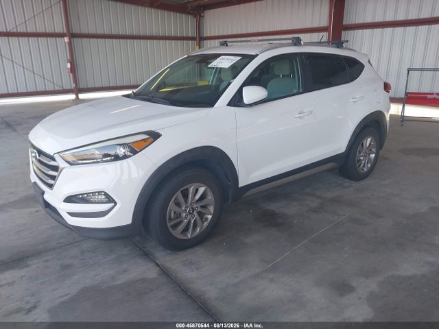 Hyundai TUCSON SE 2017 KM8J3CA46HU316761 Image 2