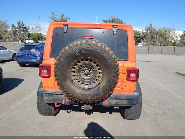 1C4HJXFN4JW239450 Jeep Wrangler Unlimited Rubicon 4x4