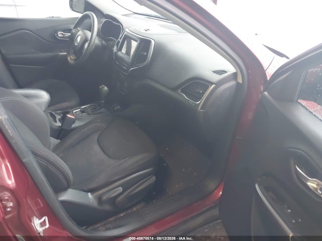 2019 Jeep Cherokee Latitude Fwd მანქანა იყიდება აუქციონზე, vin: 1C4PJLCB6KD222113, აუქციონის ნომერი: 45870574