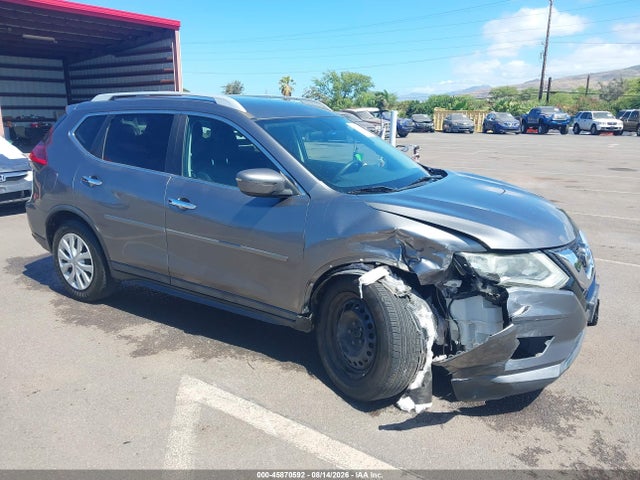 45870592 :رقم المزاد ، 5N1AT2MT1HC745535 vin ، 2017 Nissan Rogue S مزاد بيع