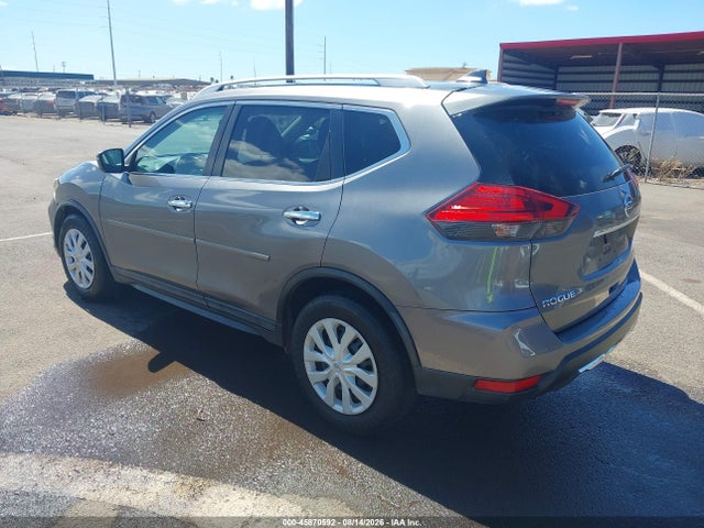 45870592 :رقم المزاد ، 5N1AT2MT1HC745535 vin ، 2017 Nissan Rogue S مزاد بيع