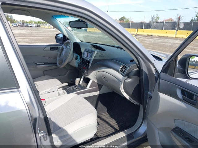 45870608 :رقم المزاد ، JF2SHBBC5BH741707 vin ، 2011 Subaru Forester 2.5x مزاد بيع