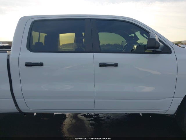 Продаж на аукціоні авто 2023 Ram 1500 Big Horn  4x4 6'4 Box, vin: 1C6SRFMT9PN557497, номер лоту: 45870627