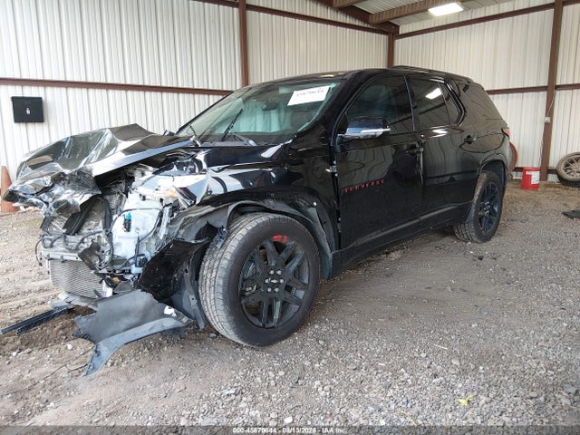 Chevrolet Traverse Premier 2019 1GNERKKW3KJ186310 Image 2