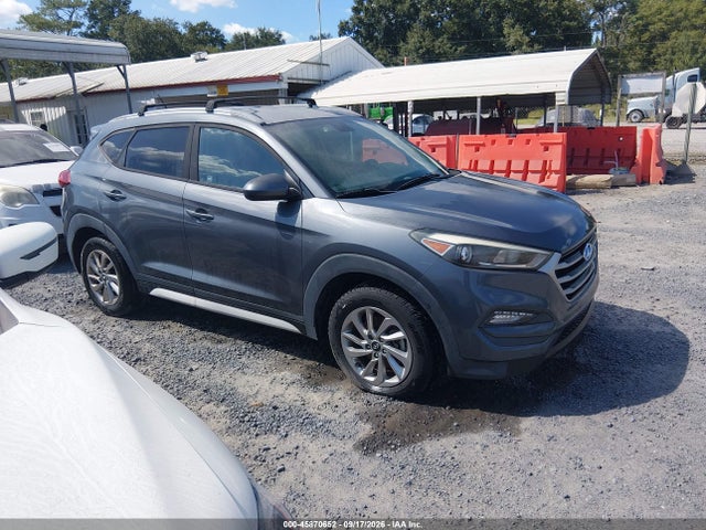 45870652 :رقم المزاد ، KM8J33A40HU476280 vin ، 2017 Hyundai Tucson Se مزاد بيع