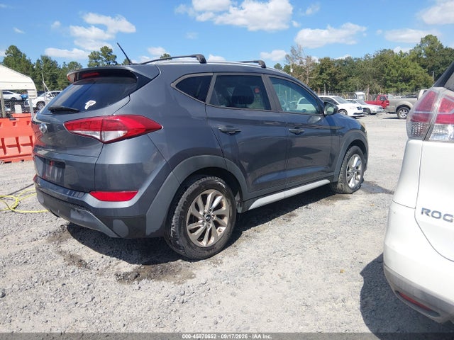 45870652 :رقم المزاد ، KM8J33A40HU476280 vin ، 2017 Hyundai Tucson Se مزاد بيع