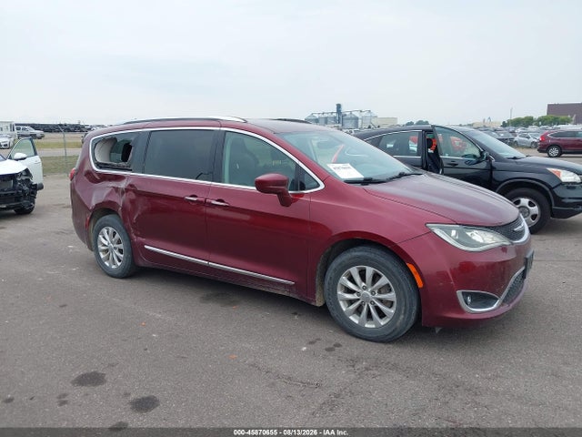 Продаж на аукціоні авто 2018 Chrysler Pacifica Touring L, vin: 2C4RC1BGXJR261464, номер лоту: 45870655