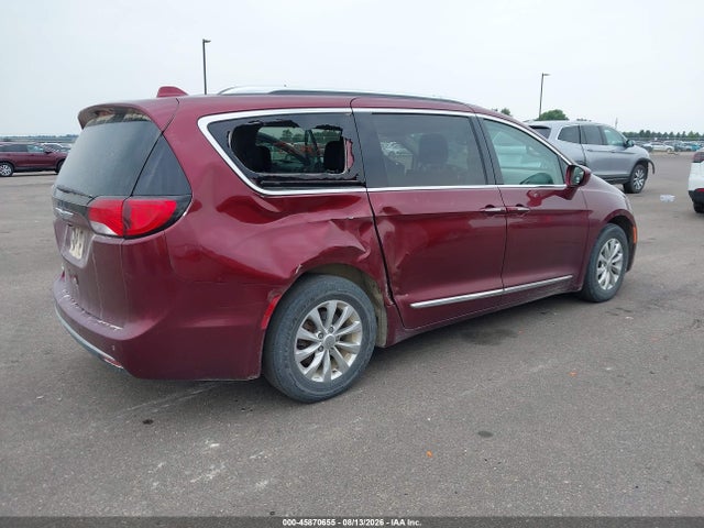 Продаж на аукціоні авто 2018 Chrysler Pacifica Touring L, vin: 2C4RC1BGXJR261464, номер лоту: 45870655