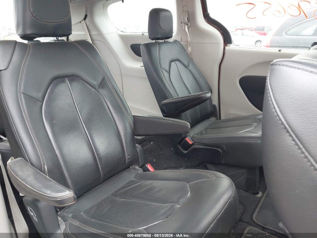 Продаж на аукціоні авто 2018 Chrysler Pacifica Touring L, vin: 2C4RC1BGXJR261464, номер лоту: 45870655