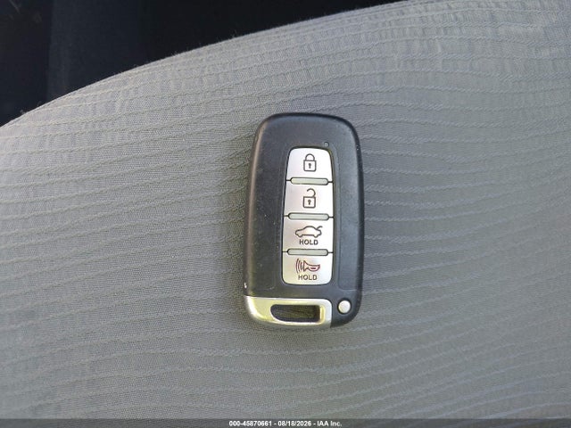 2012 Hyundai Sonata Hybrid მანქანა იყიდება აუქციონზე, vin: KMHEC4A41CA062703, აუქციონის ნომერი: 45870661