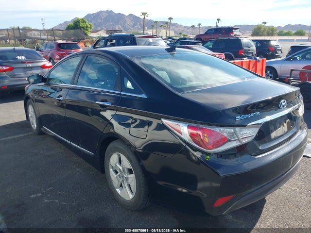 2012 Hyundai Sonata Hybrid მანქანა იყიდება აუქციონზე, vin: KMHEC4A41CA062703, აუქციონის ნომერი: 45870661