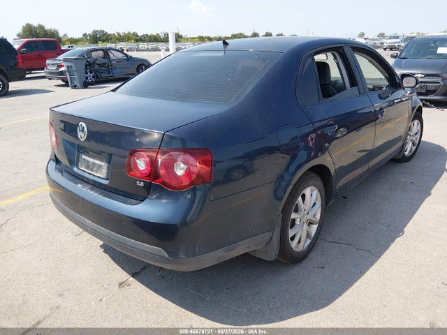 Продажа на аукционе авто 2010 Volkswagen Jetta Limited Edition, vin: 3VWRX7AJ0AM142167, номер лота: 45870721