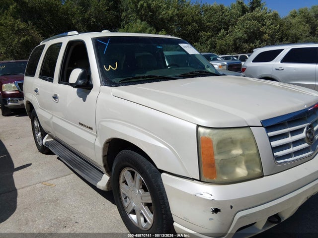 45870741 :رقم المزاد ، 1GYEC63T63R202101 vin ، 2003 Cadillac Escalade Standard مزاد بيع