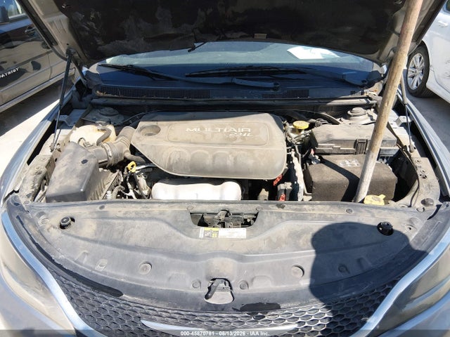 Chrysler 200 Limited 2015 1C3CCCAB0FN611409 Image 10